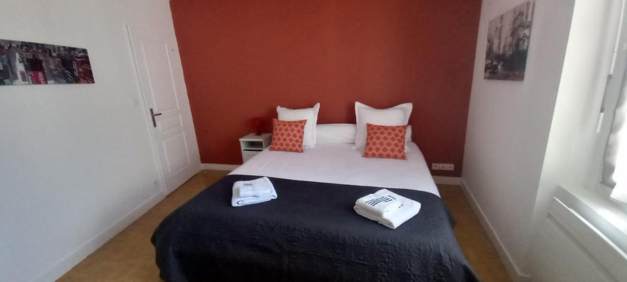 Joli Appartement Climatise Périgueux Екстериор снимка