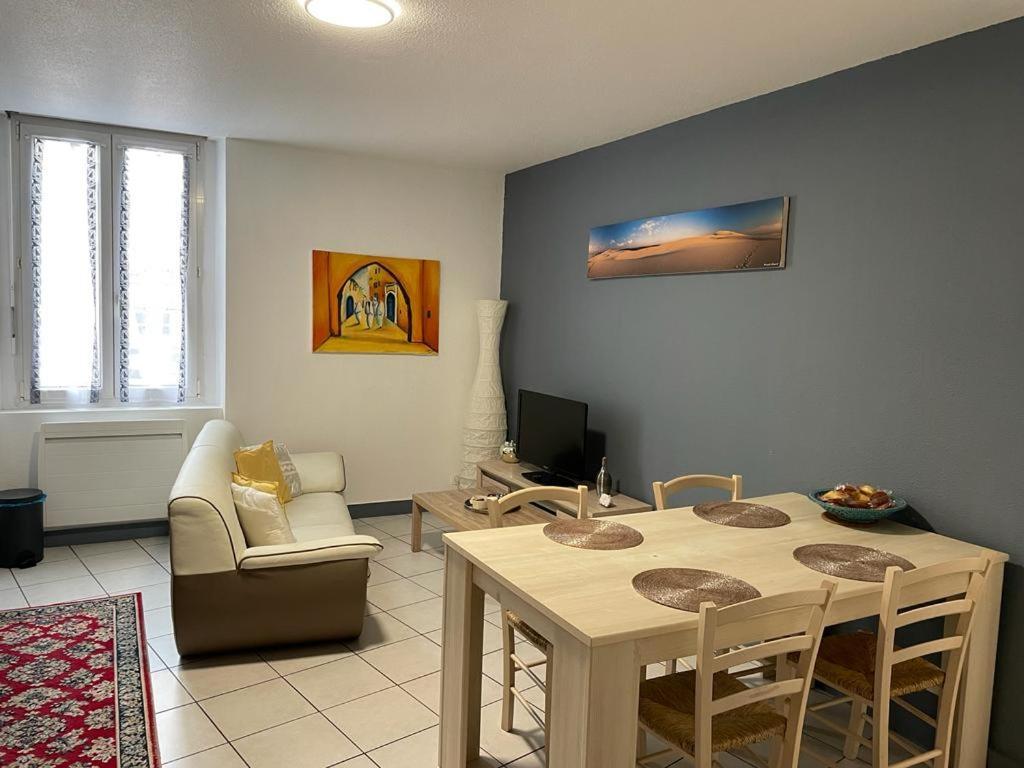 Joli Appartement Climatise Périgueux Екстериор снимка